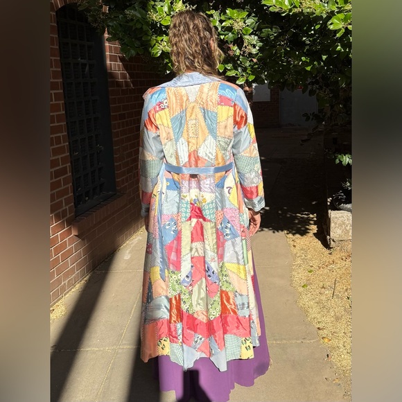 The Ludlow Shop Vintage Handmade Embroidered Quilt Coat - Picture 3 of 12